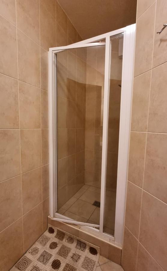 Relax Wellness Apartman Hajdúszoboszló Apartman Kültér fotó